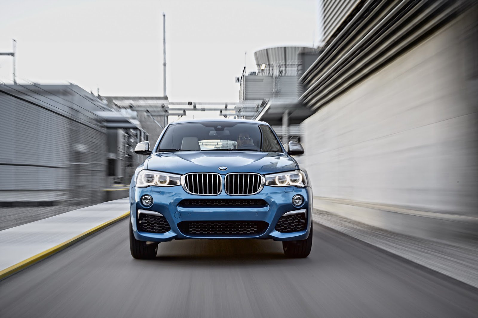 BMW chính thức ra mắt X4 M40i – chiếc X4 đỉnh cao nhất