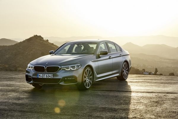 BMW 5 Series thế hệ mới chuẩn bị ra mắt thị trường Việt Nam