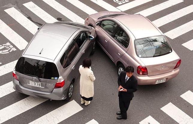 Trách nhiệm của chủ xe khi tham gia bảo hiểm xe ô tô