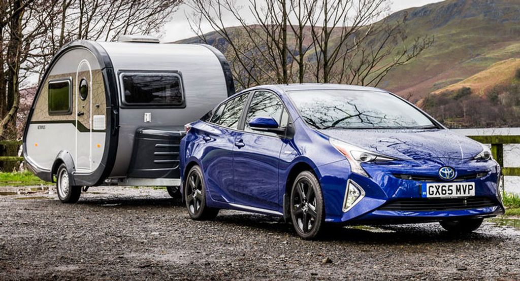 Toyota Prius mới sở hữu khả năng kéo xe đáng nể