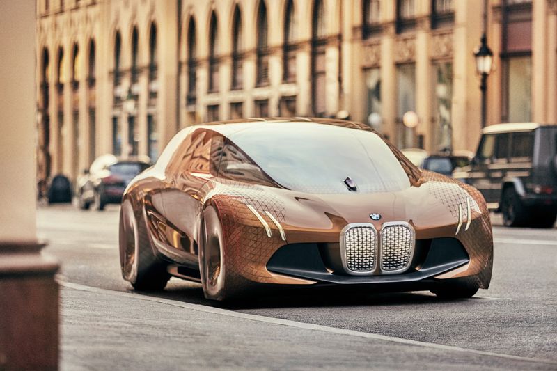 BMW hứa hẹn hệ truyền động plug-in hybrid trên 2-Series, 3-Series và X5