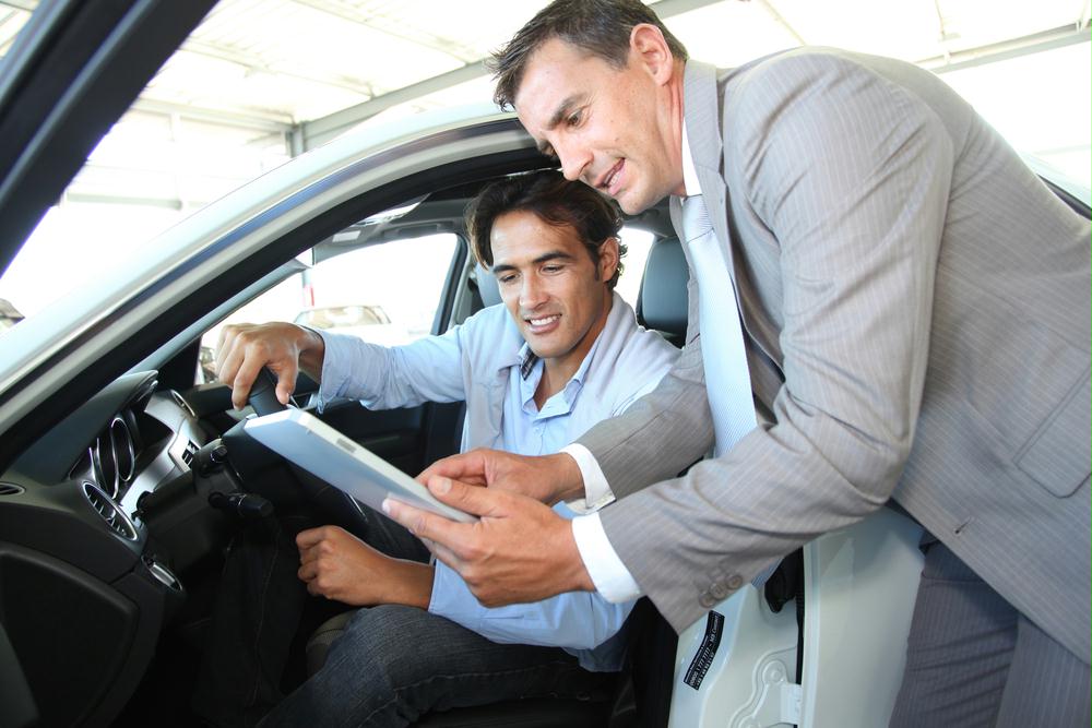 Các yếu tố ảnh hưởng đến giá bảo hiểm xe ô tô