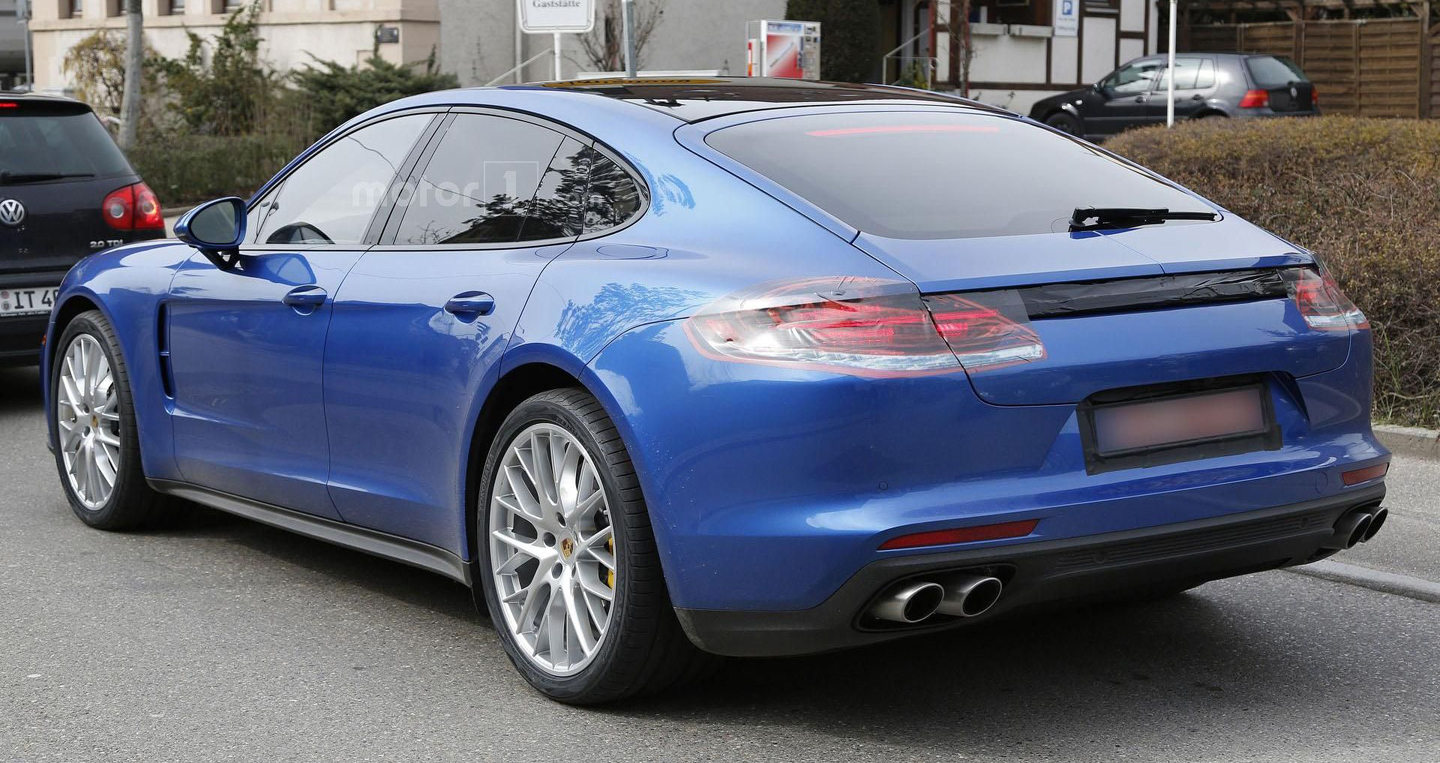 Porsche Panamera Turbo 2017