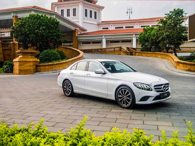 Đánh giá xe Mercedes C Class 2019 vừa ra mắt tại Việt Nam