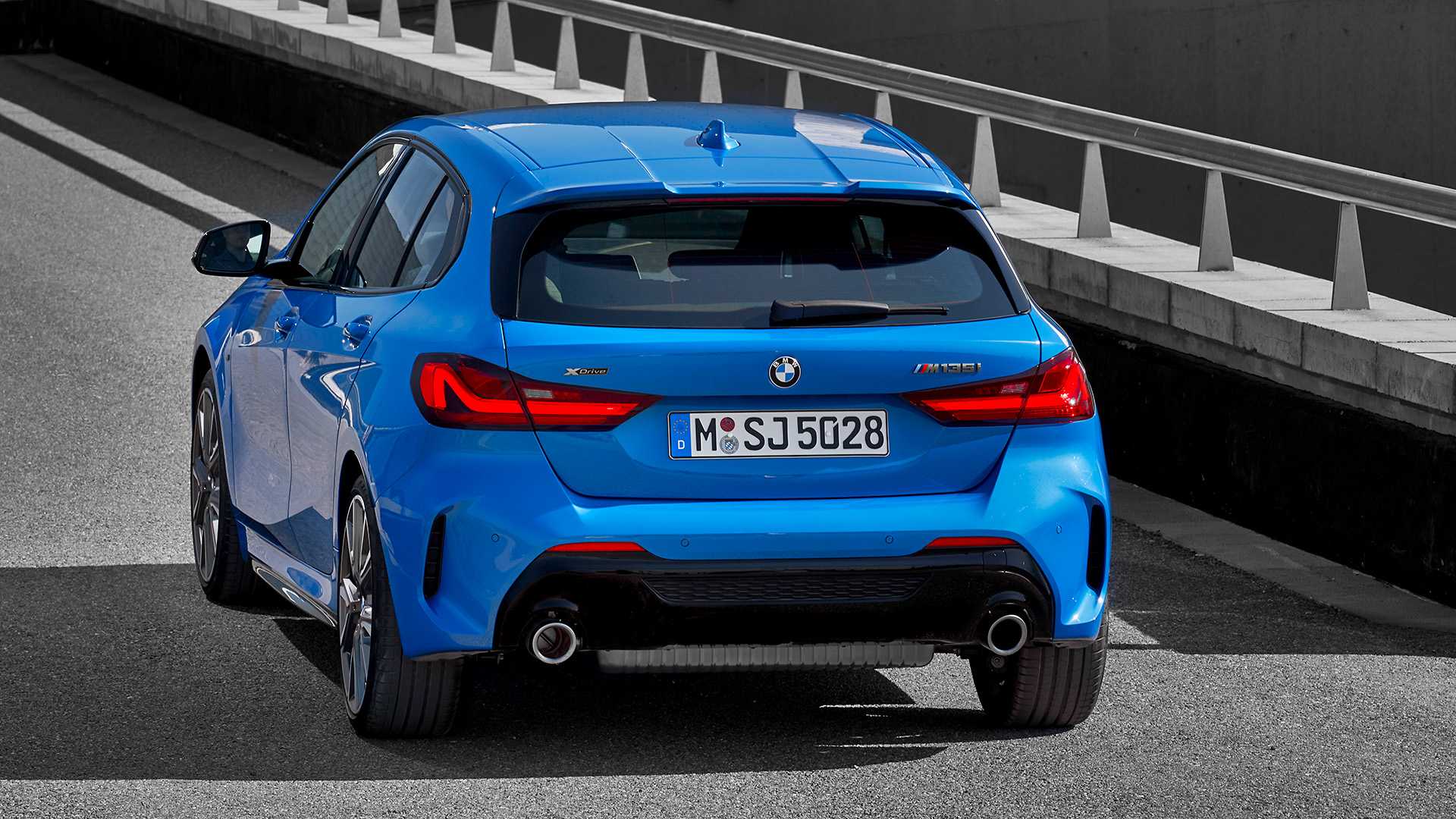 BMW 1-Series 2020 ra mắt: lột xác hoàn toàn