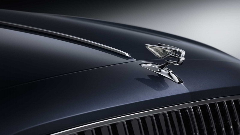 Khám phá xe sang Bentley Flying Spur 2020 vừa ra mắt