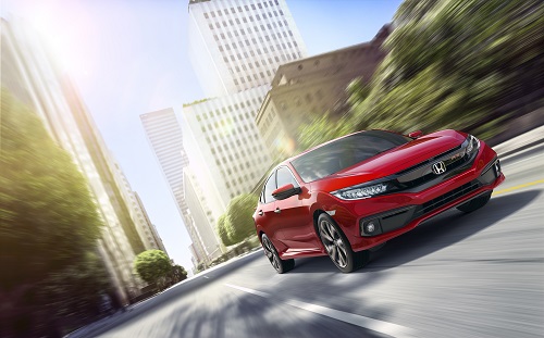 Honda Civic 2019 bổ sung nhiều tính năng mới, kèm động cơ mạnh mẽ. 