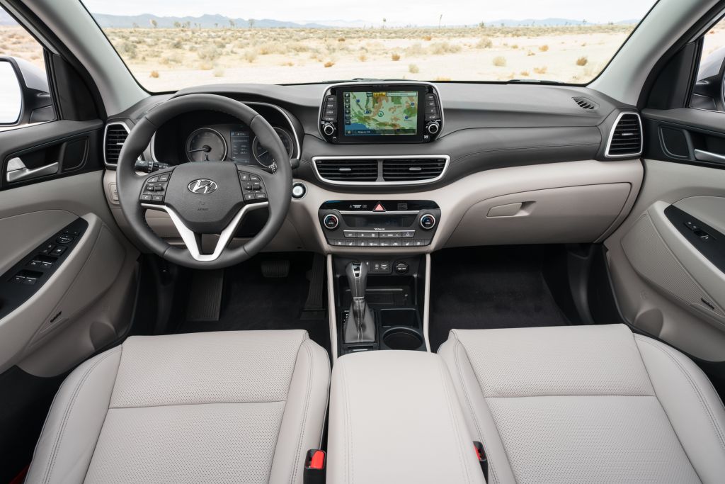 Hyundai Tucson mới - xe duy nhất dưới 1 tỷ trong phân khúc