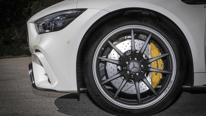 Mercedes-AMG công bố mức giá mềm cho chiếc GT53 4Matic+