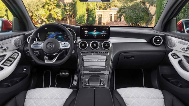 Mercedes-Benz giới thiệu GLC Coupe 2020 thế hệ mới