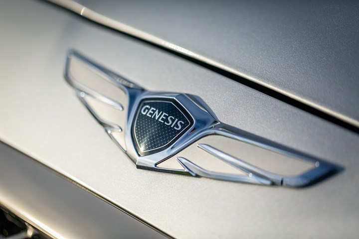 Xe Genesis G70 2019 được cải tiến vượt trội về sức mạnh và hiệu suất